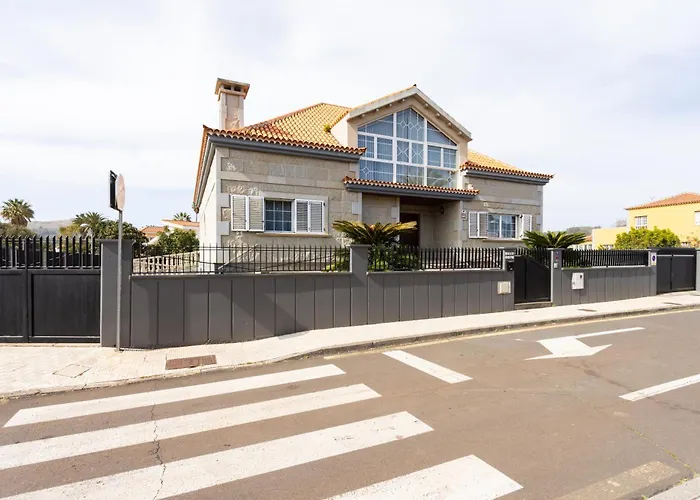 Πανσιόν Casa Lali Bano Compartido *